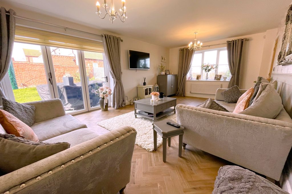 Property photo 2 of 35 6