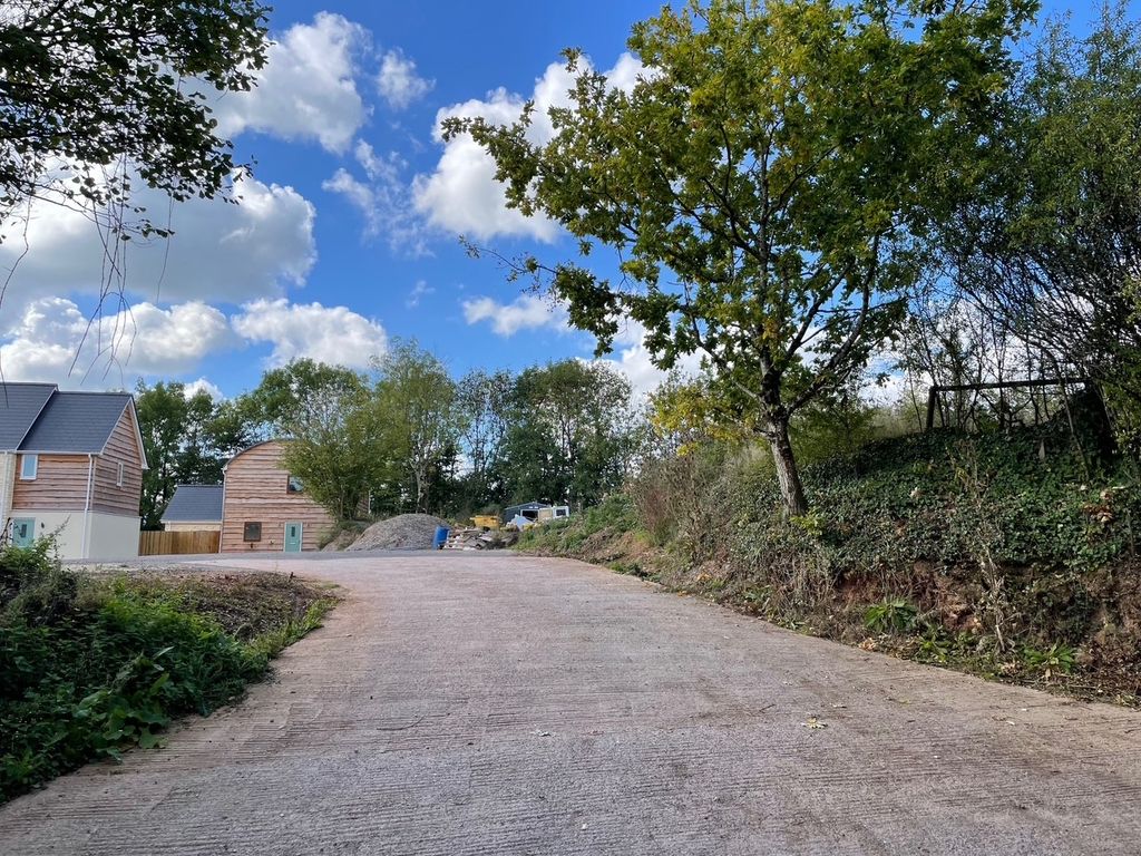 Property photo 2 of 4 Proposed/Existing Access