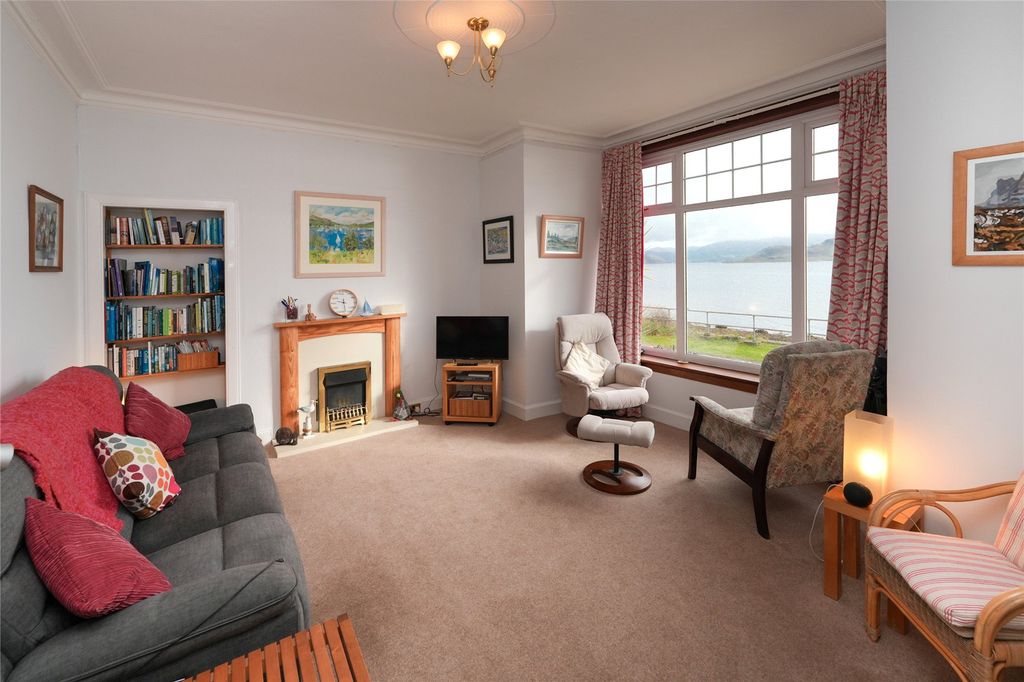 Property photo 3 of 13 Picture No. 05