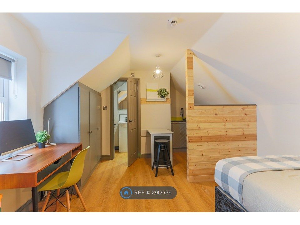 Property photo 2 of 5