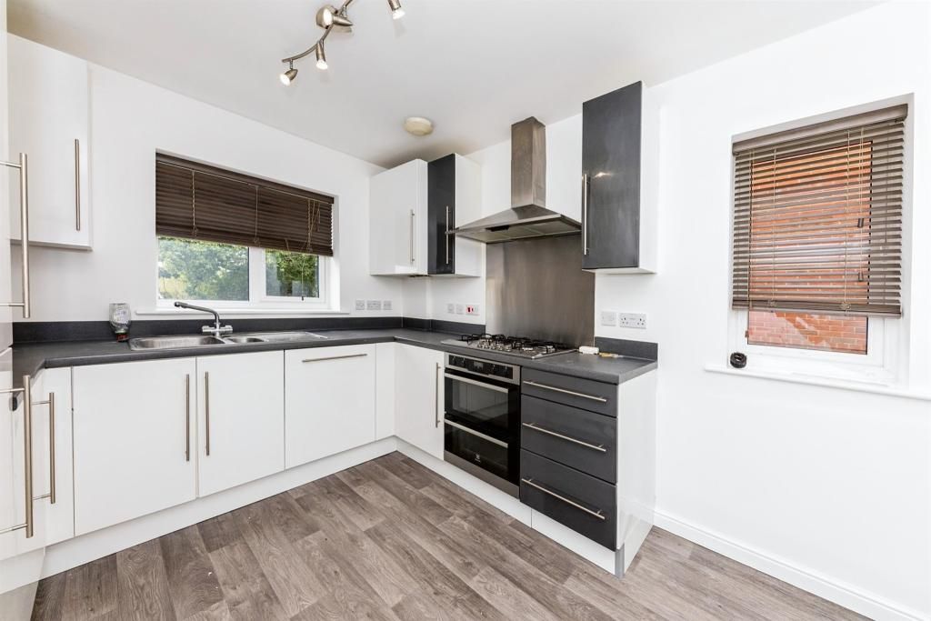 Property photo 3 of 10 Image