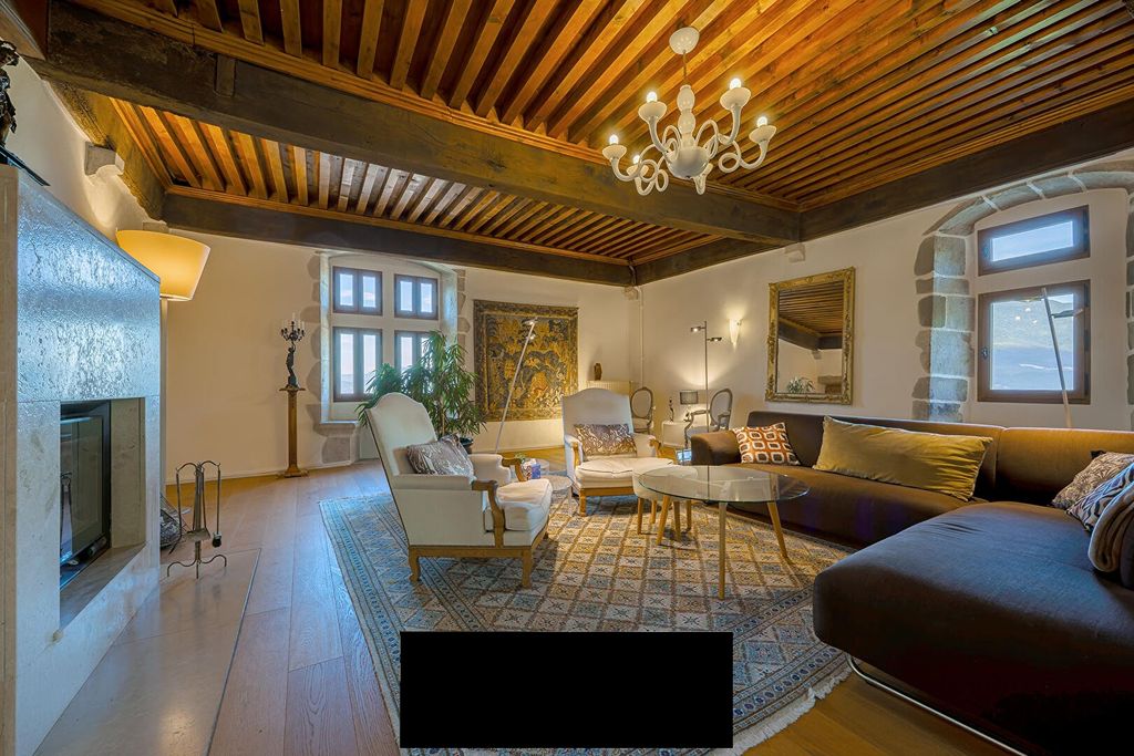 Property photo 2 of 3