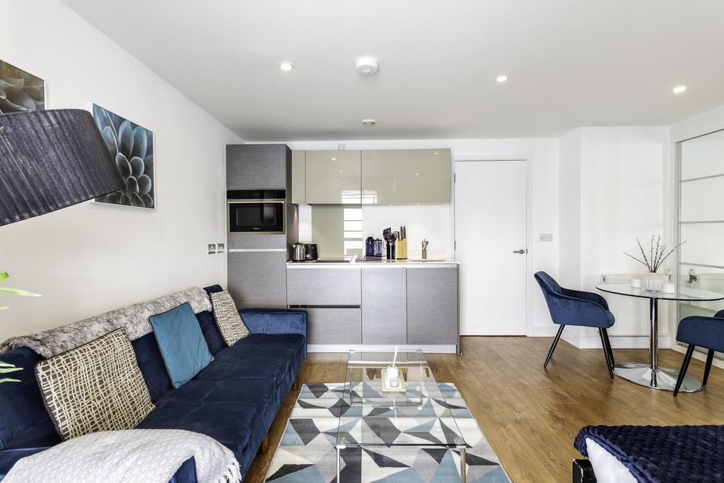 Property photo 2 of 11 Jat2