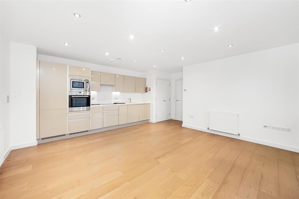 Property photo 3 of 15 Open Plan Kitchen/Reception Room648.Jpg