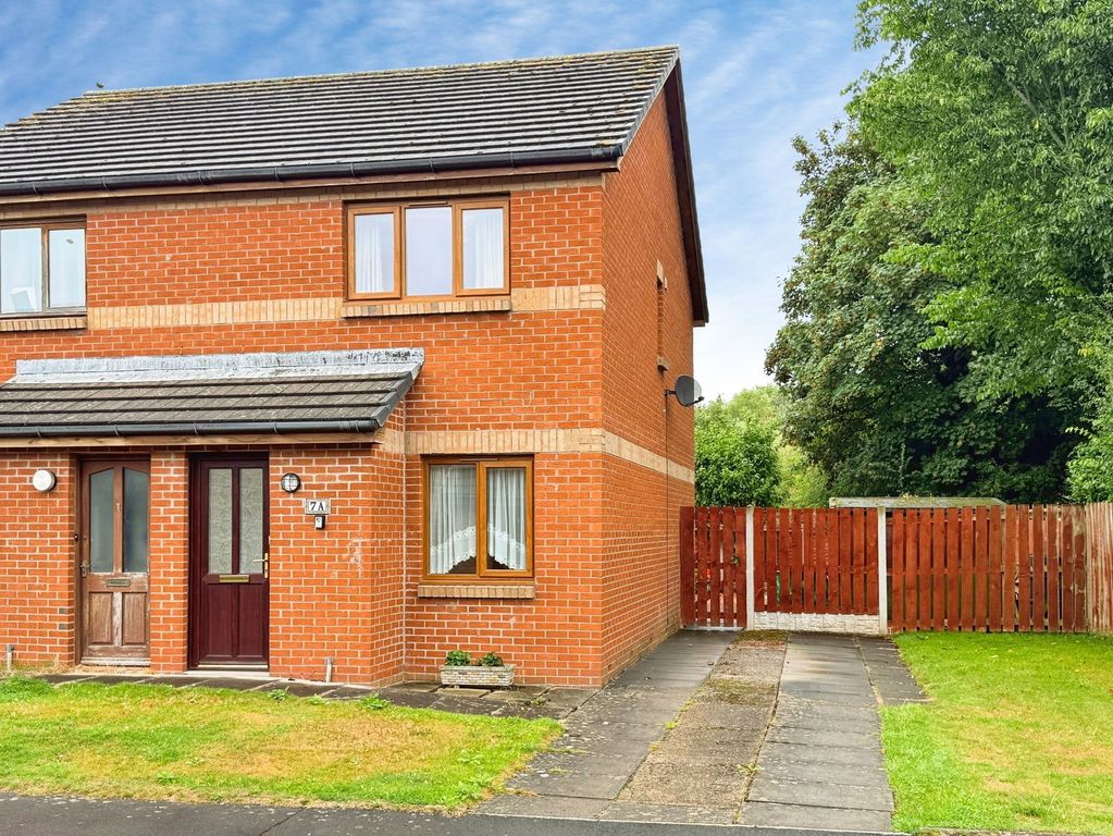Property photo 1 of 12