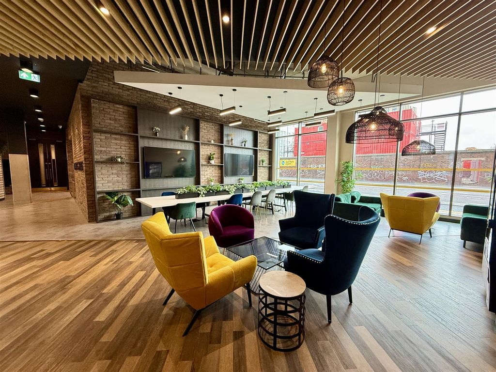 Property photo 3 of 13 Img_9959.Jpg