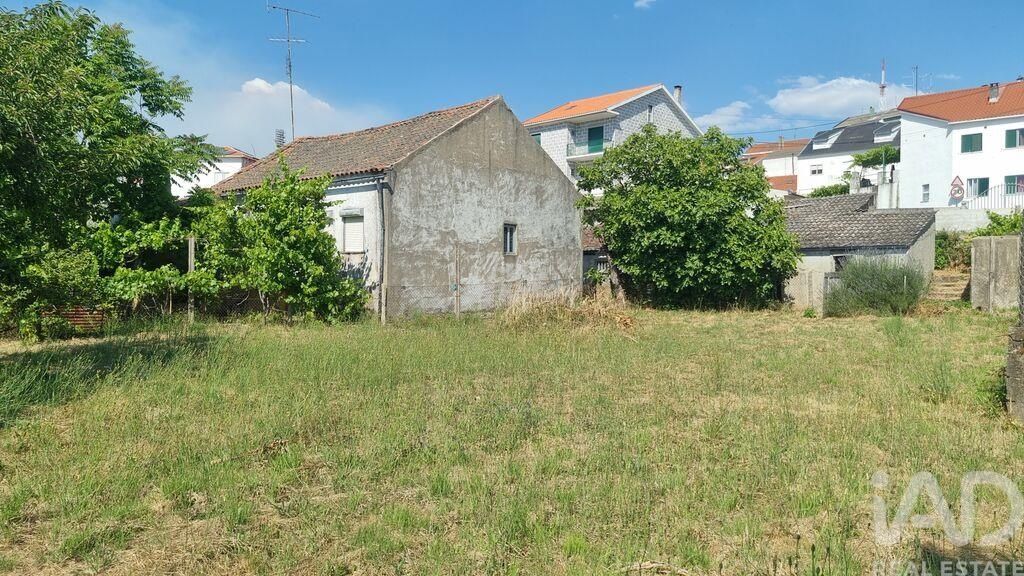 Property photo 1 of 28