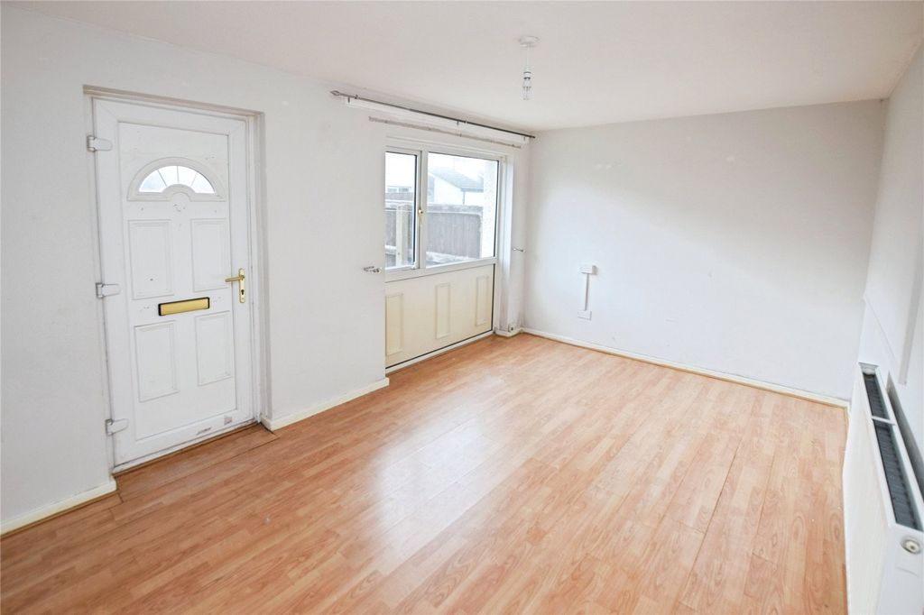 Property photo 2 of 14 Picture No. 05