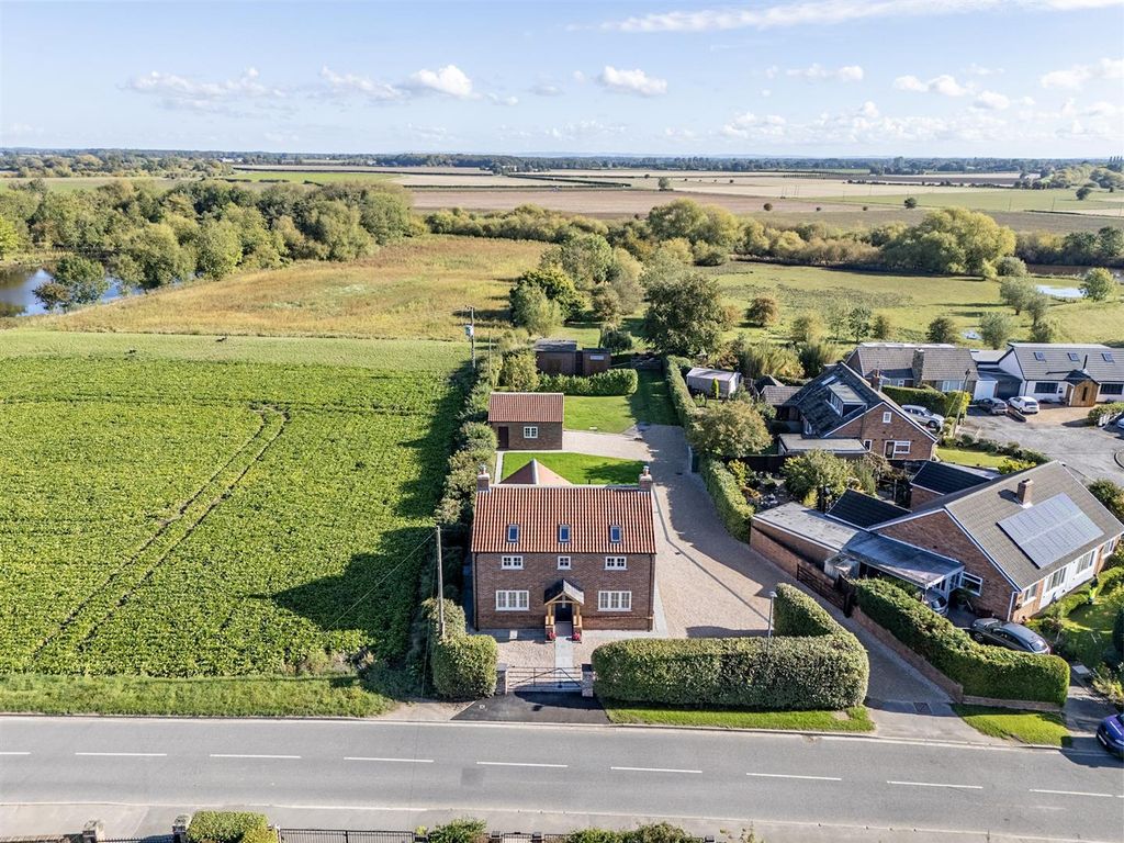 Property photo 1 of 30 3.Jpg