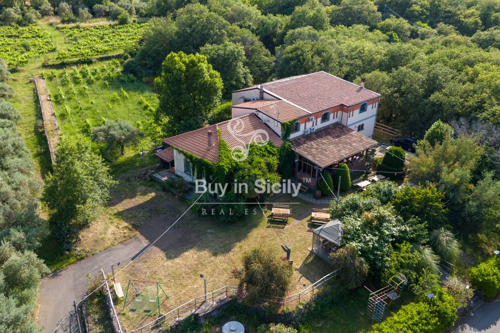 Property photo 1 of 39