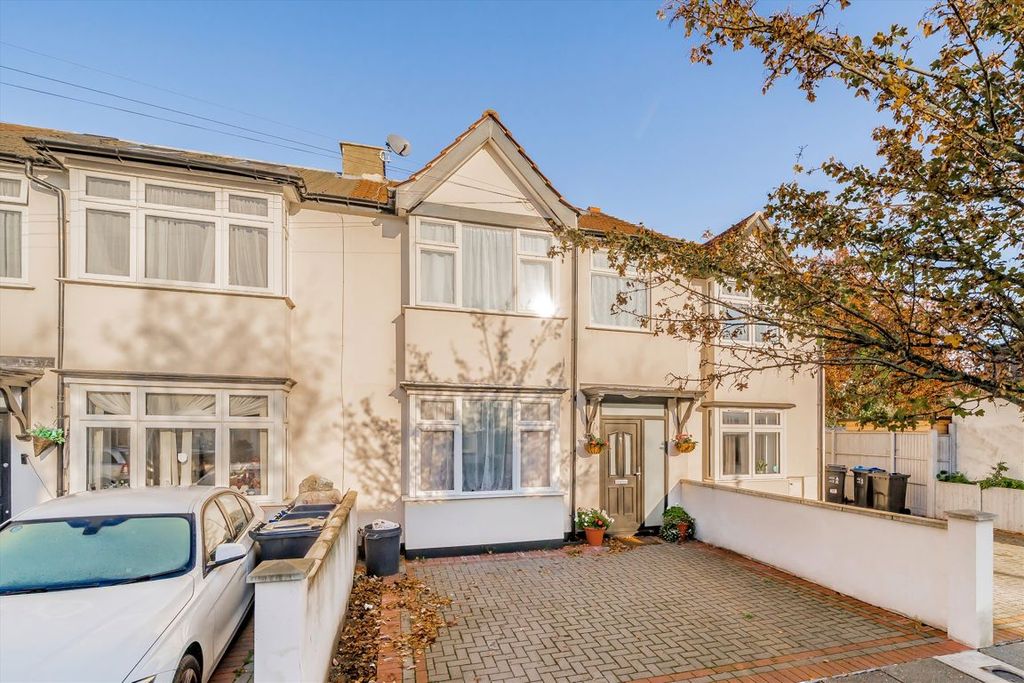 Property photo 1 of 11