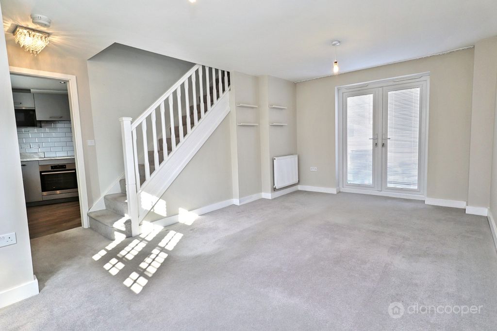 Property photo 3 of 25 5392193