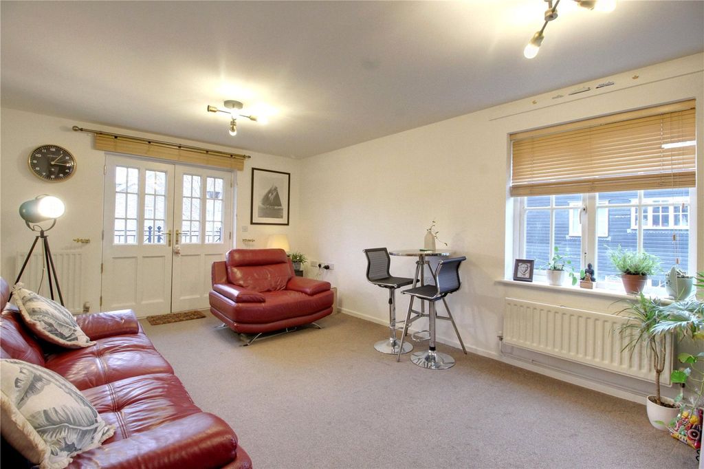 Property photo 2 of 14 Picture No. 05