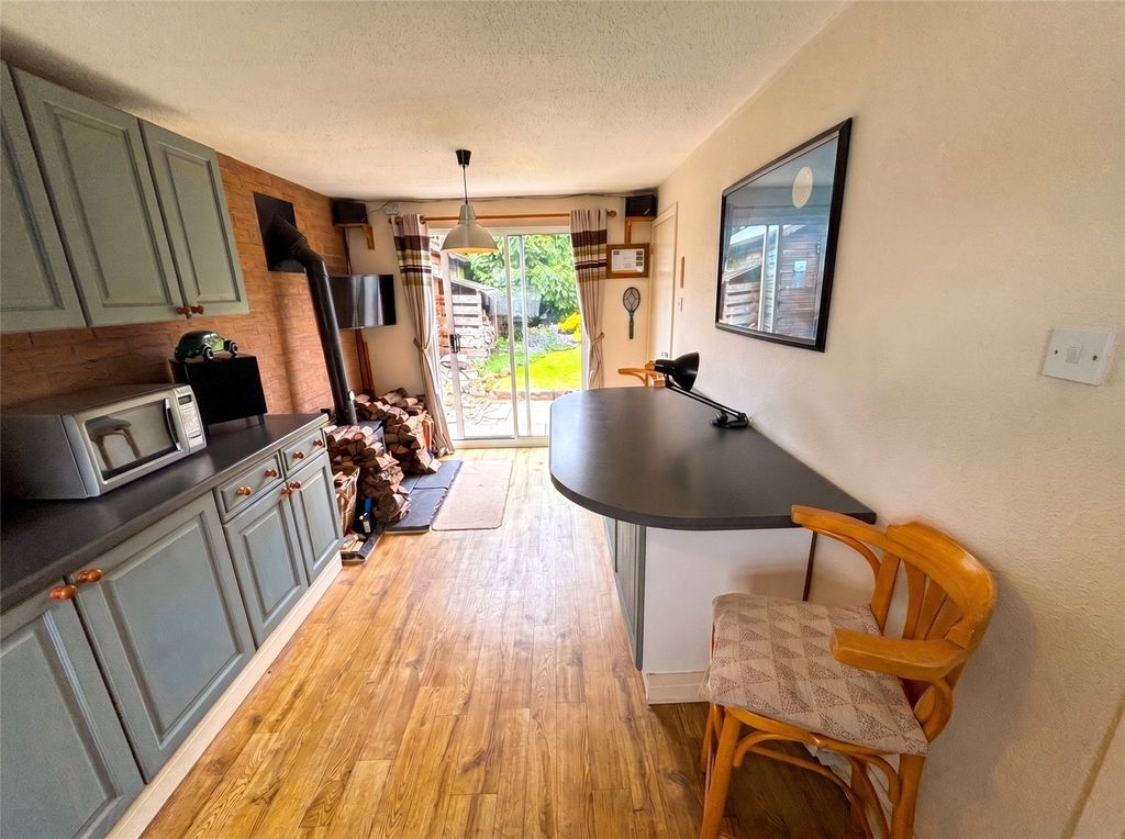 Property photo 3 of 15 Picture No. 32