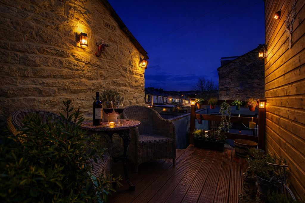 Property photo 3 of 20