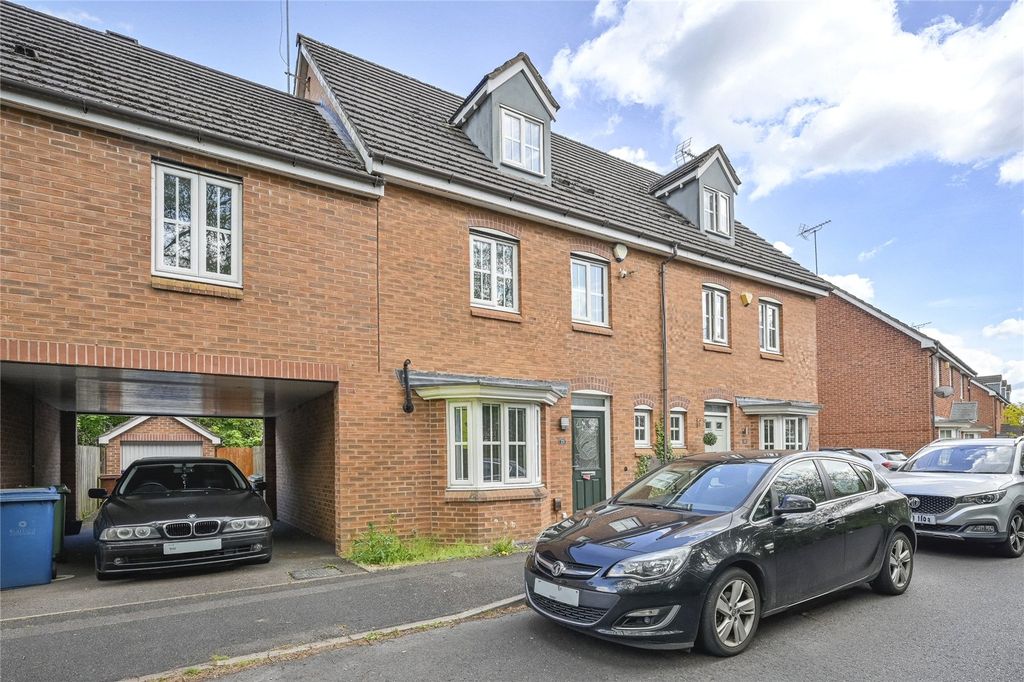 Property photo 1 of 25 Picture No. 23