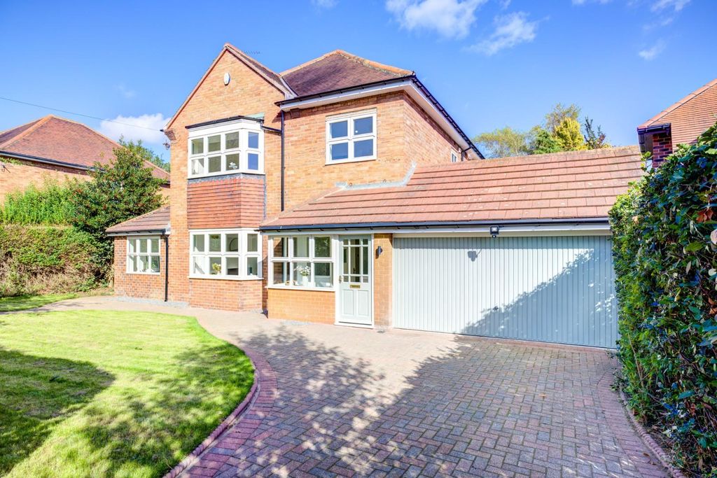 Property photo 1 of 36