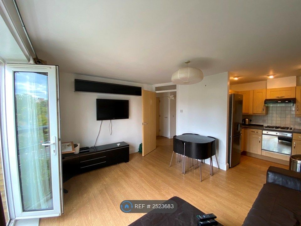 Property photo 1 of 27