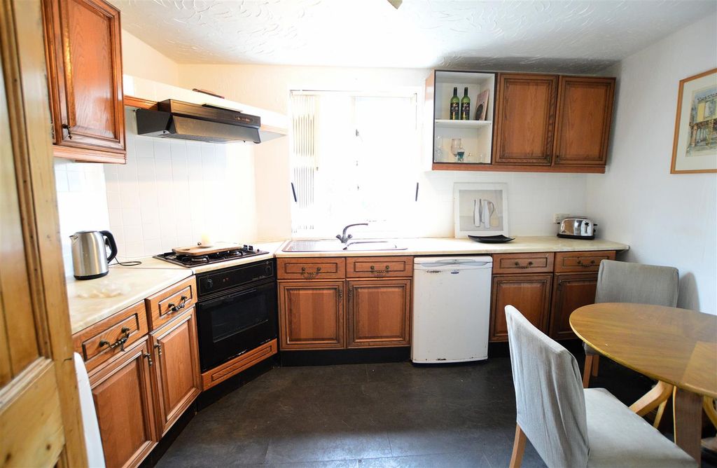 Property photo 2 of 8 Dsc_1118.Jpg