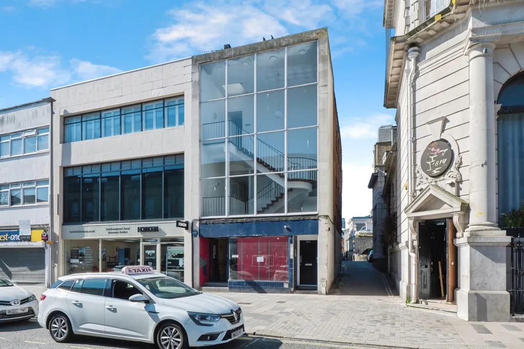 Apartment in Southampton, Below Bar, St Mary's - View 3