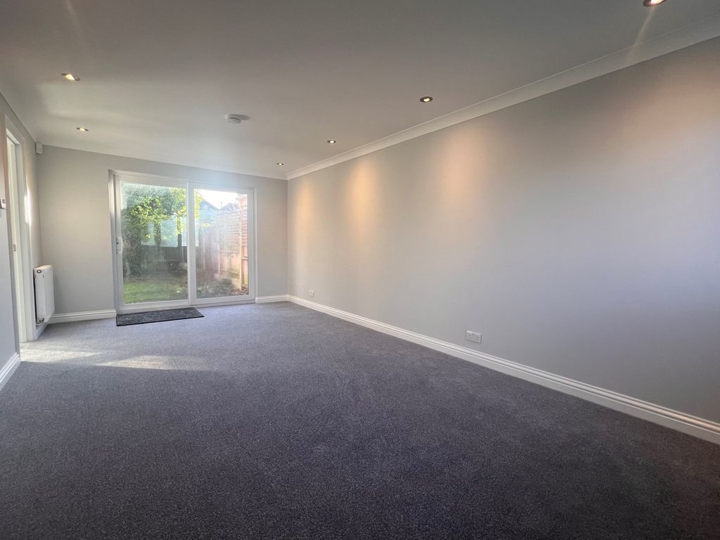 Property photo 2 of 10 Reception Room