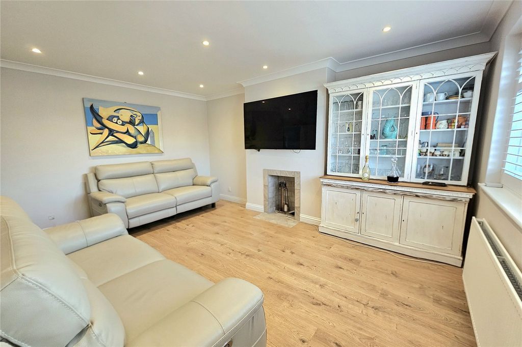 Property photo 3 of 10 Picture No. 06