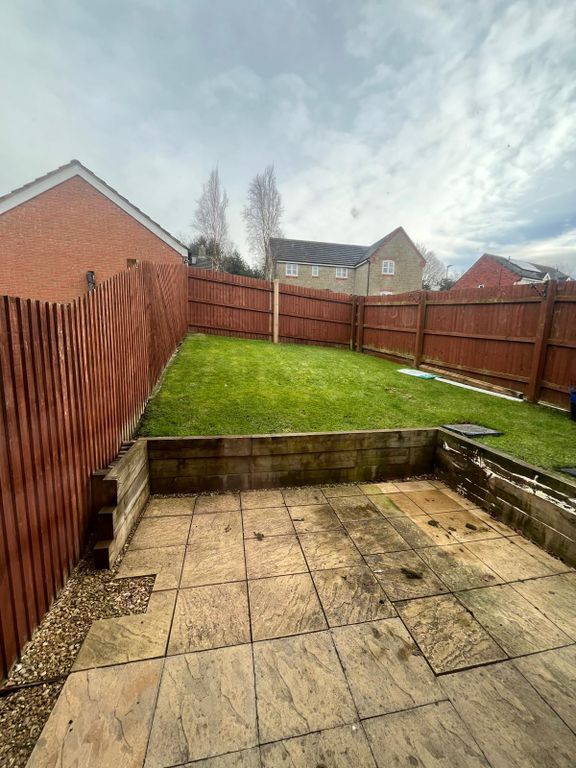 Property photo 3 of 14