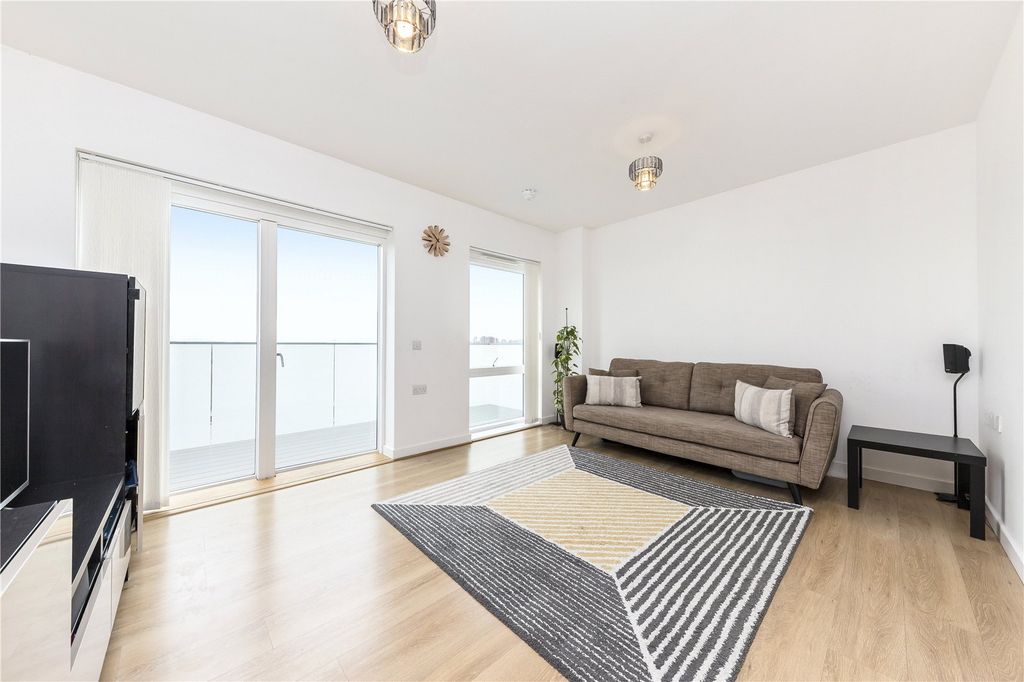 Property photo 2 of 14 Picture No. 04