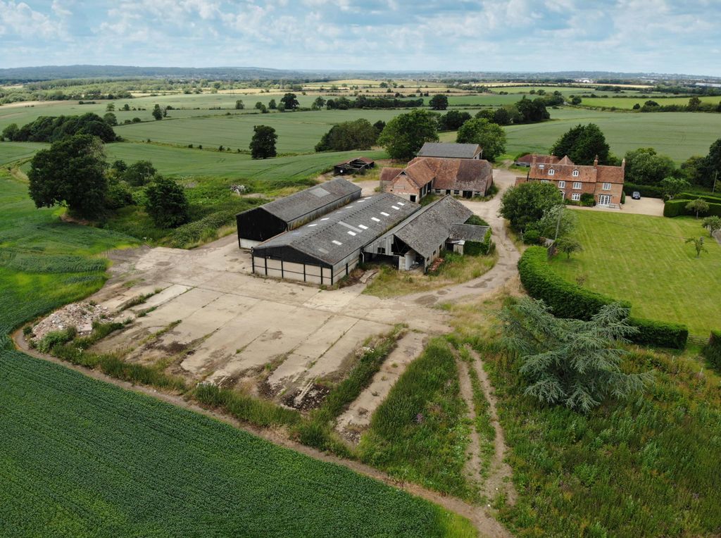 Property photo 1 of 6 Upper Farm Sky.Jpg