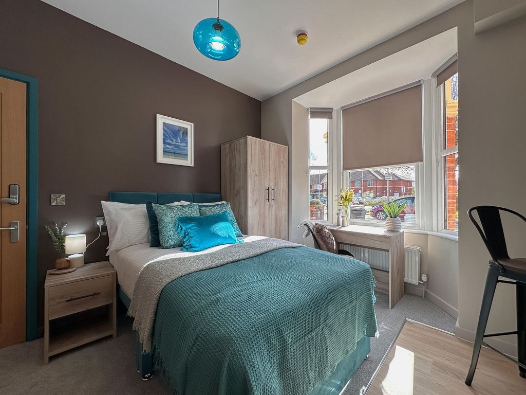 Property photo 2 of 25 5022094