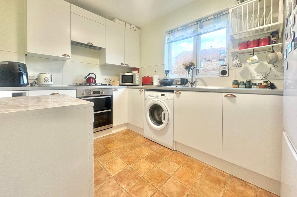 Property photo 2 of 10 Picture No. 03