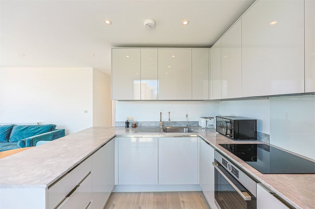 Property photo 2 of 13 Picture No. 06