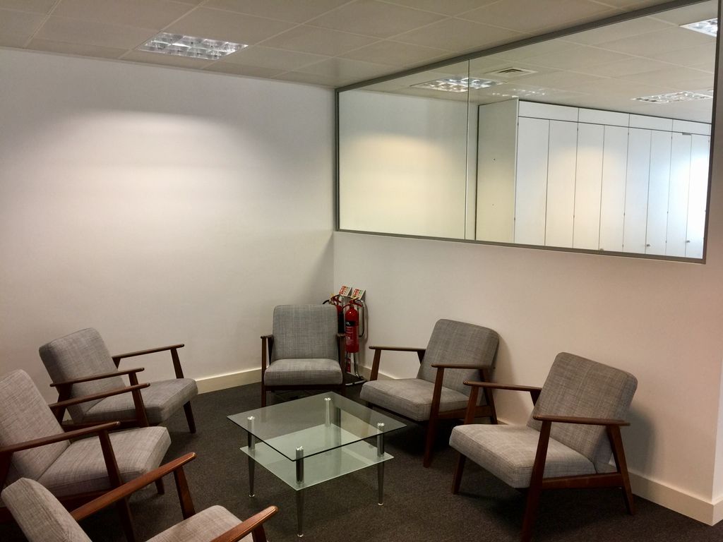 Property photo 2 of 26