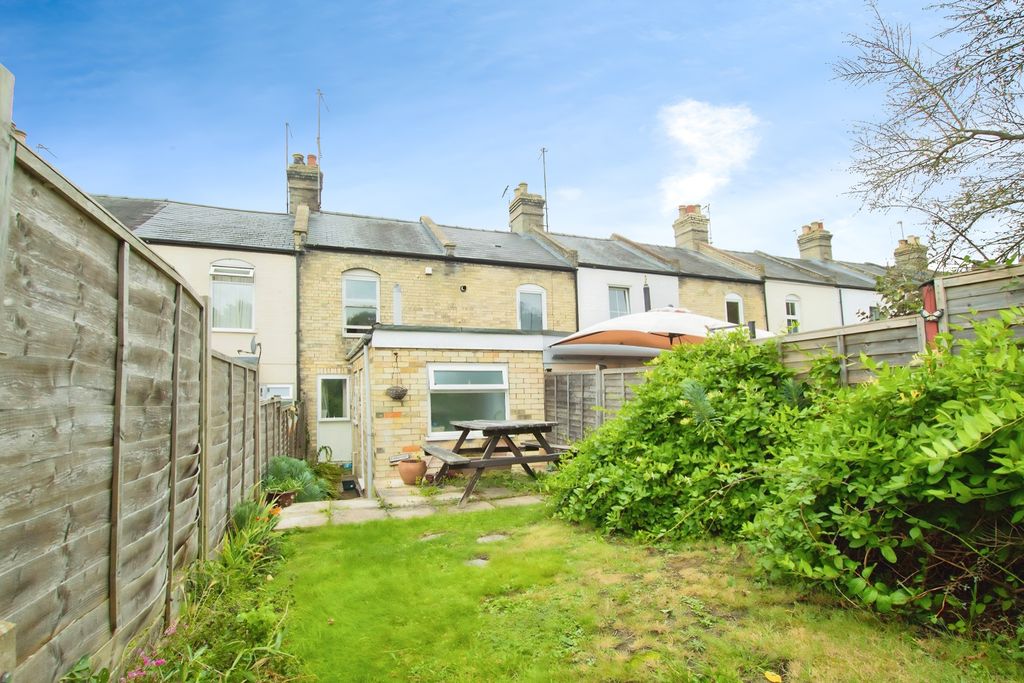 Property photo 1 of 8 View