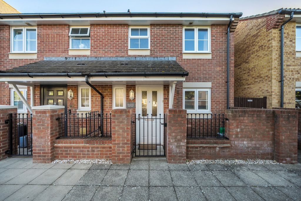 Property photo 1 of 16 Picture No. 06