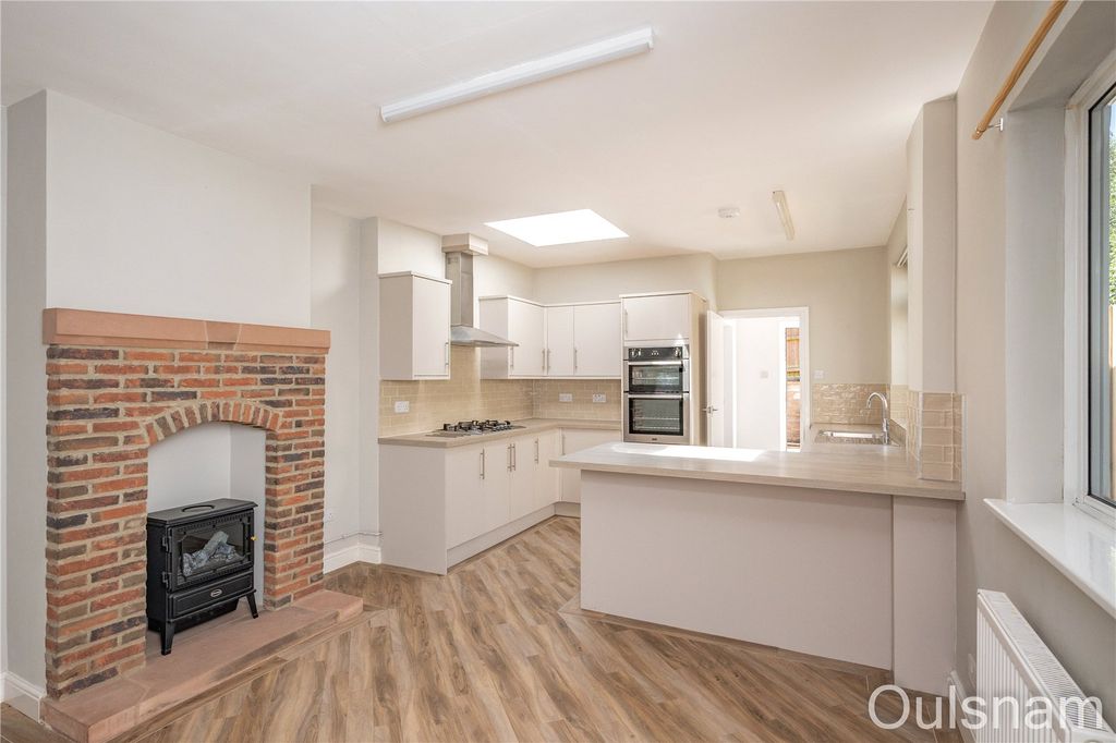 Property photo 2 of 17 Picture No. 07