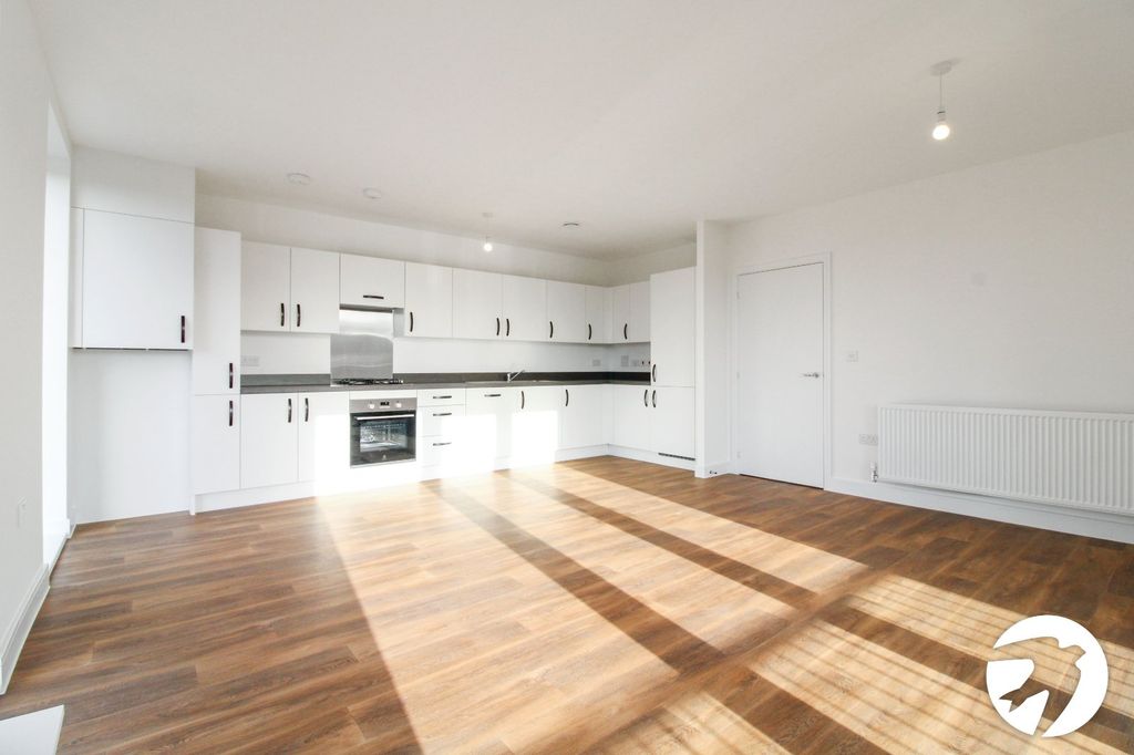 Property photo 2 of 8 Picture No. 02