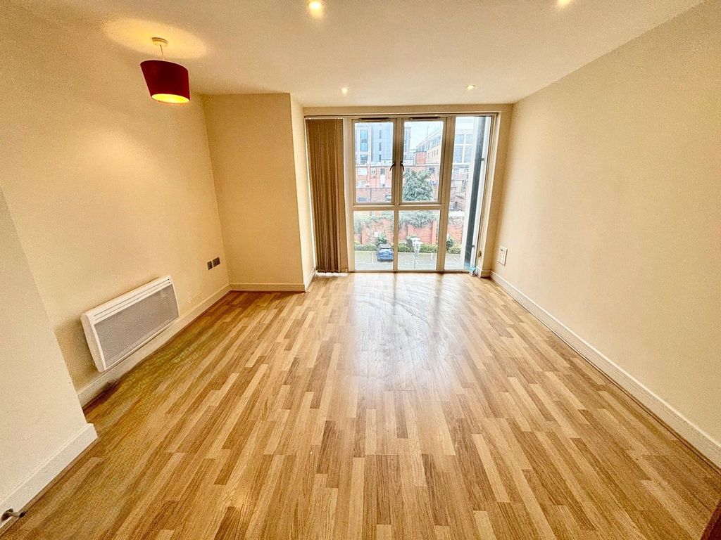 Property photo 3 of 7 Picture No. 02