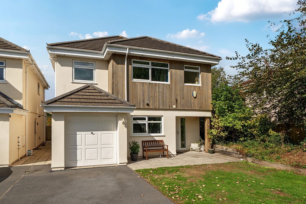 Property photo 1 of 26 1519736-22-1A086c...