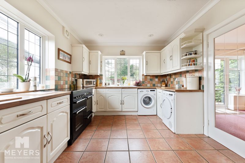 Property photo 2 of 23 Kitchen