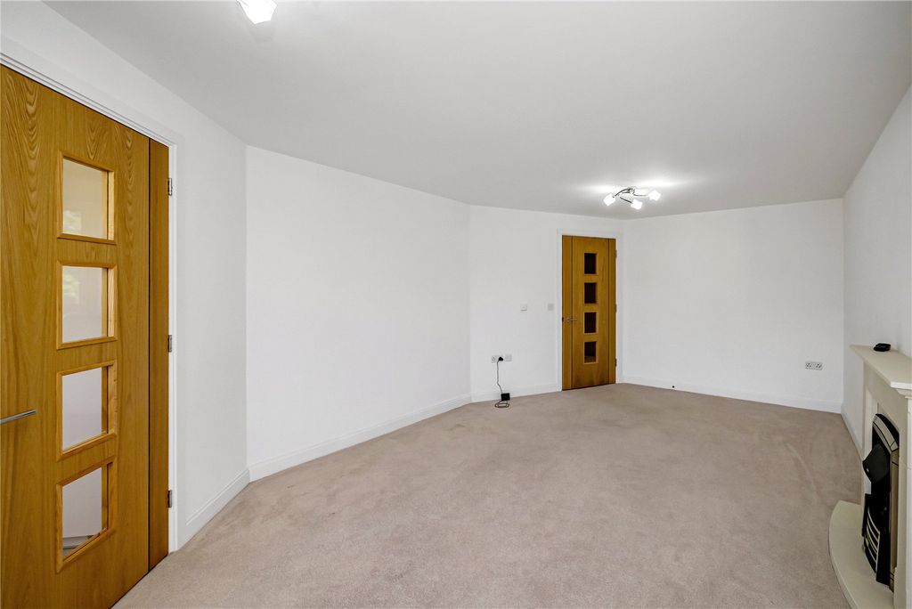 Property photo 3 of 10 Picture No. 08