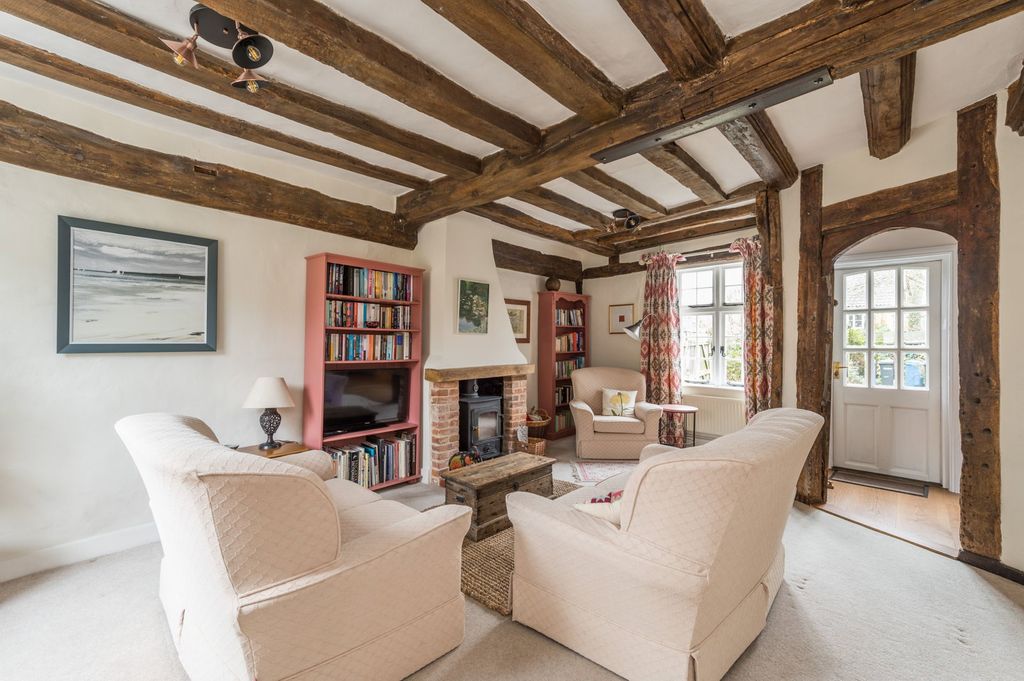 Property photo 2 of 17