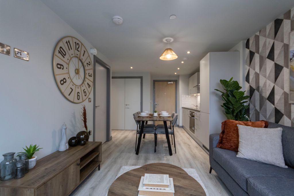 Property photo 3 of 11 Img_0243_1
