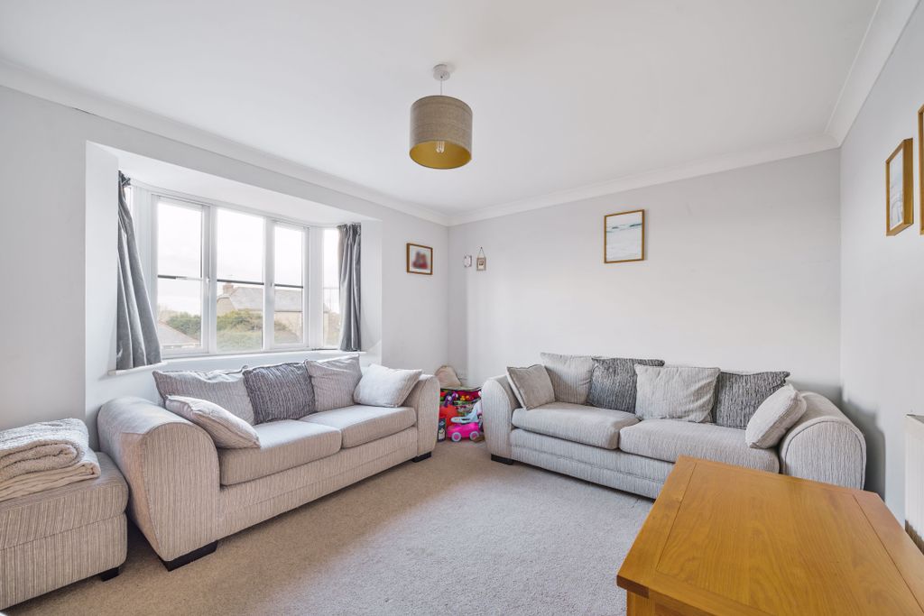 Property photo 2 of 12 953575-(2).Jpg