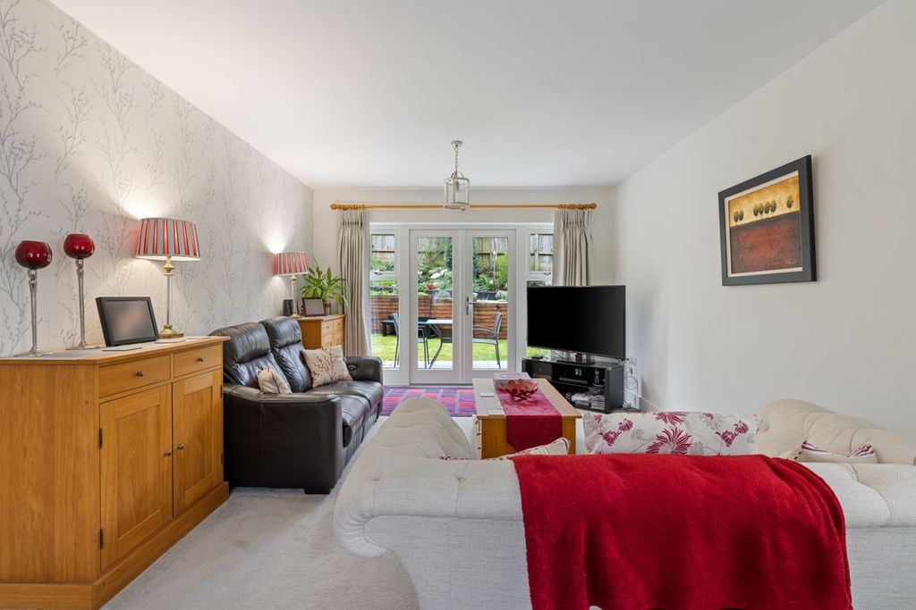 Additional image 15 of 4 bed detached house for saleTanners Reach, Petersfield, Hampshire GU32