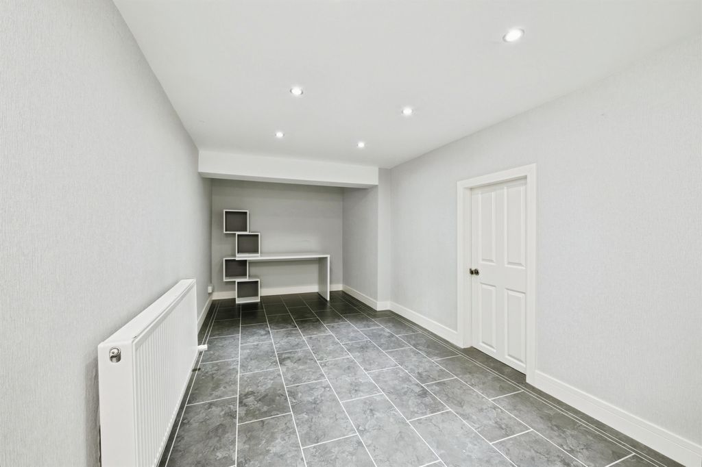 Additional image 17 of 4 bed detached house for saleHigh Street, Thornhill, Dewsbury WF12