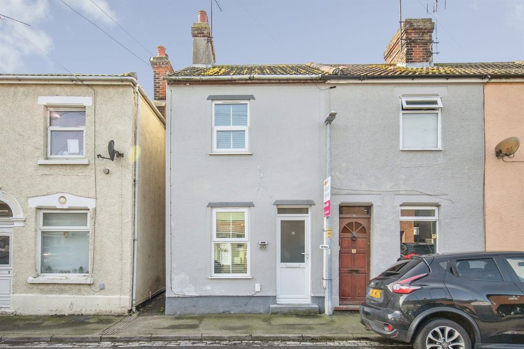 Property photo 1 of 13