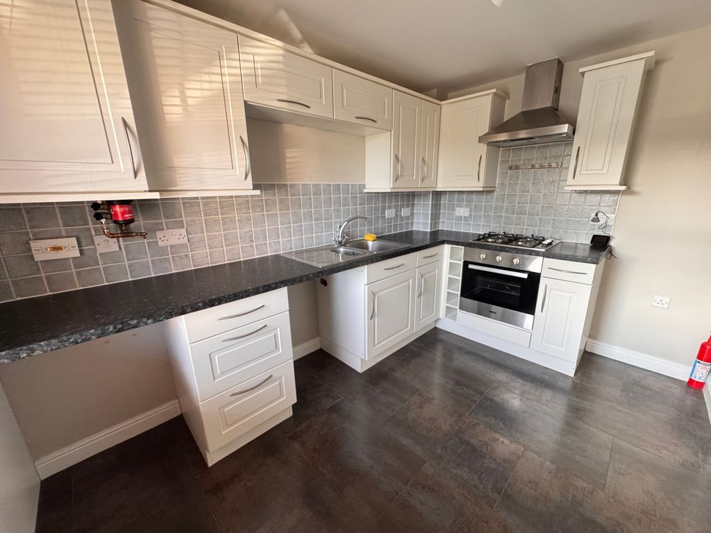 Property photo 3 of 11 Img_6242