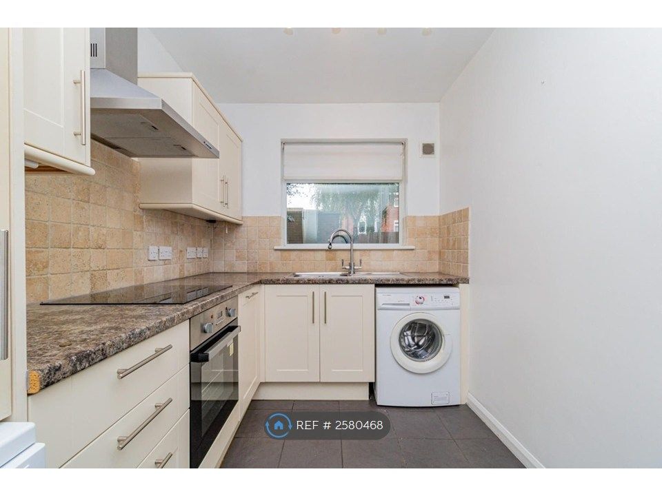 Property photo 3 of 4