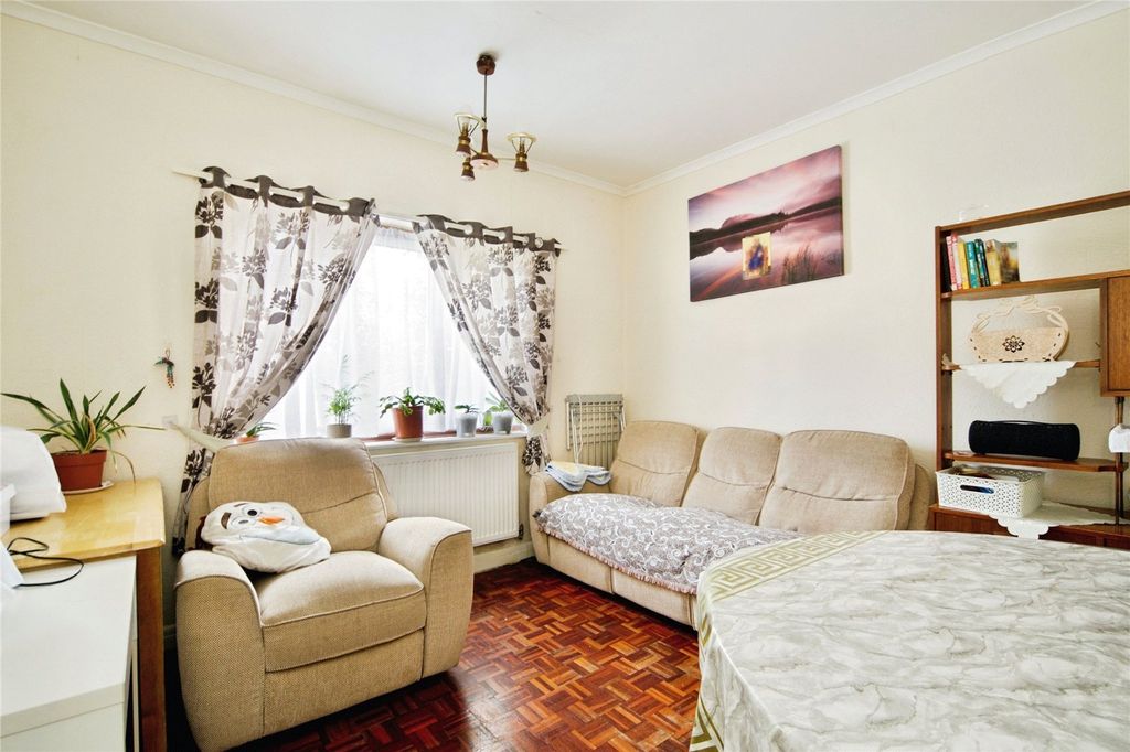 Property photo 2 of 23 Picture No. 43